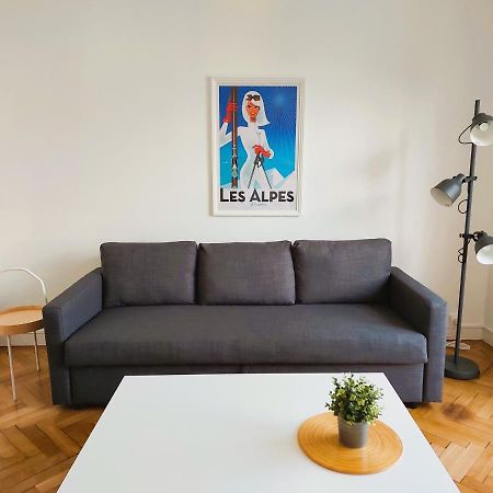 Champon - Lumineux 2 Chambres Avec Garage Prive - Tram A 1 Min Grenoble Luaran gambar
