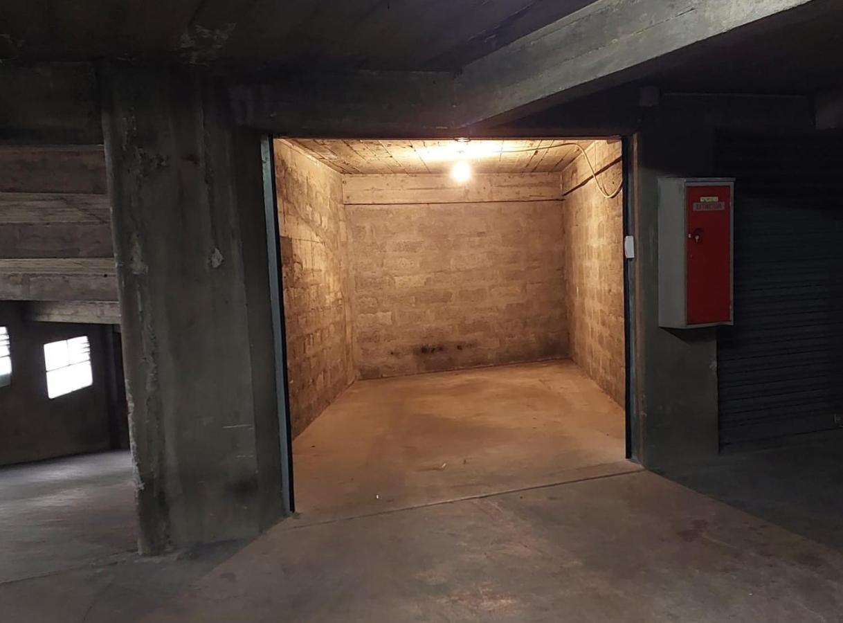 Champon - Lumineux 2 Chambres Avec Garage Prive - Tram A 1 Min Grenoble Luaran gambar